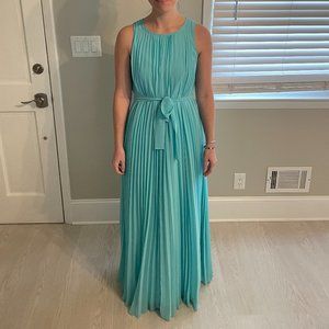 Donna Morgan Blue Gown
